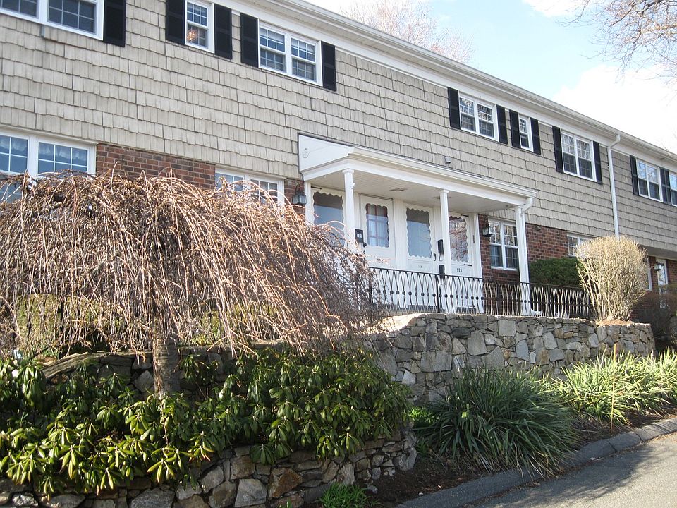 Picture Perfect Second Floor Sundrenched Unit