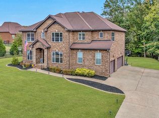209 Amana Dr, Lebanon, TN 37087