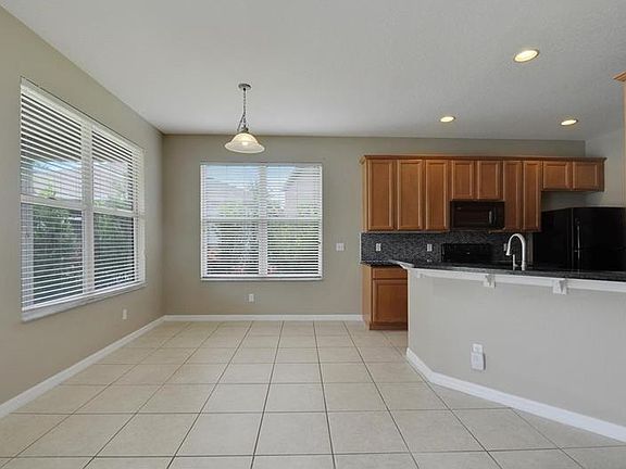 5th image of 2761 Curpin Ln