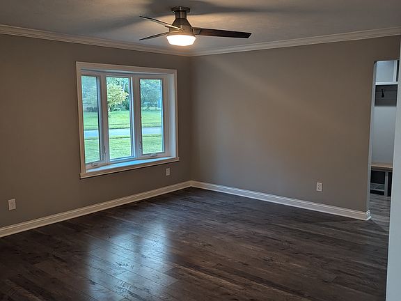 5th image of 1320 Darby Ln