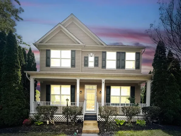 14303 Sharpshinned Dr, Gainesville, VA 20155