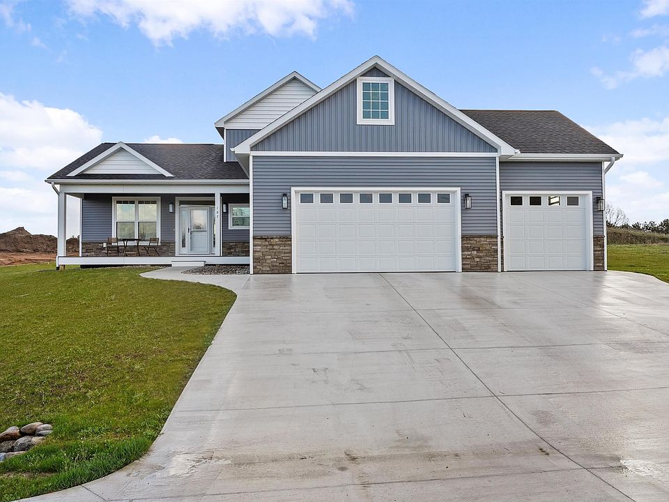1st image of 167 Stafford Dr