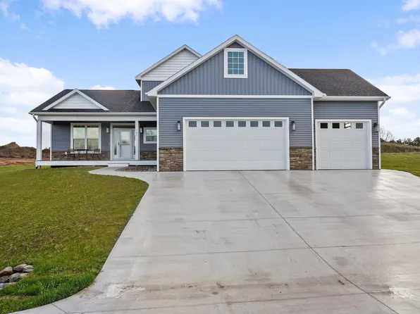167 Stafford Dr, Traverse City, MI 49685