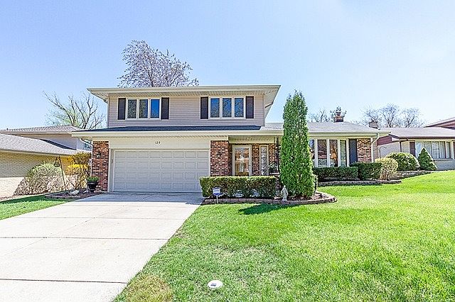 1st image of 129 Bentley Ln