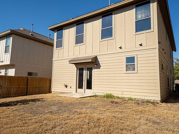 3rd image of 10125 Milla Cir #49