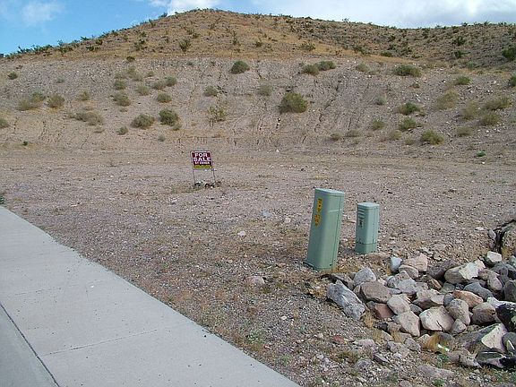 3rd image of 2872 Cactus Bloom Dr