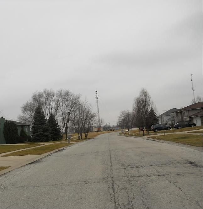 2nd image of 12445 W 105th Ave