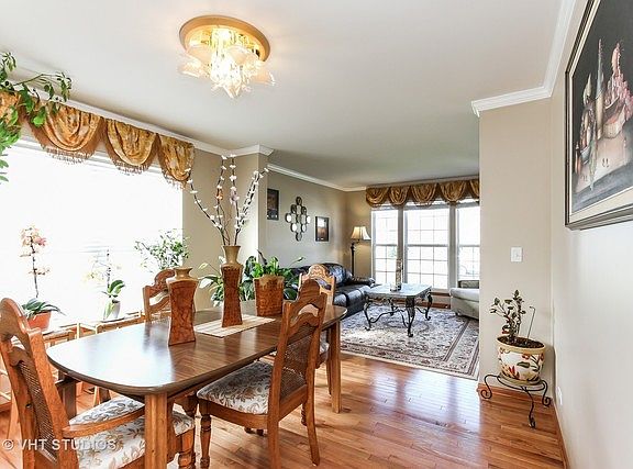 2nd image of 248 W Winding Trail Cir