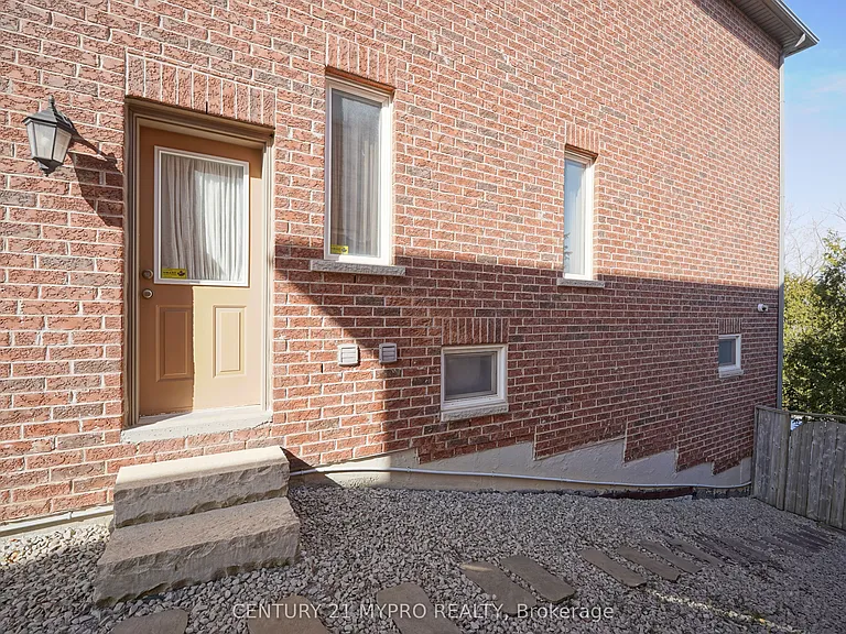 40 Wellspring Ave #BSMT — Photo 4