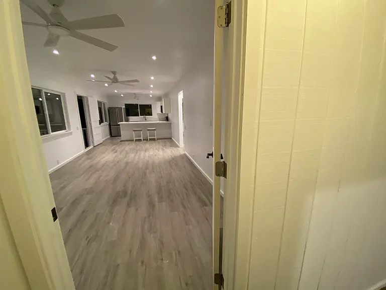 402 E Lanikaula St #A — Photo 12