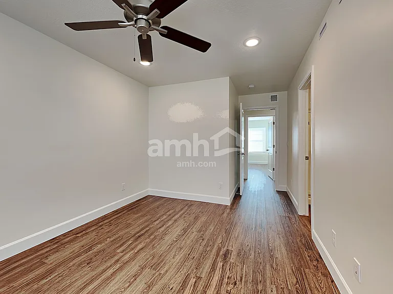 11078 S Trocadero Ave — Photo 10