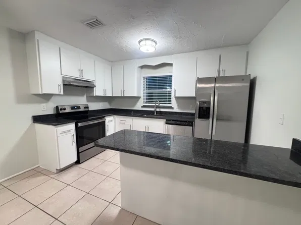 1733-1755 Highland Rd, Osprey, FL 34229