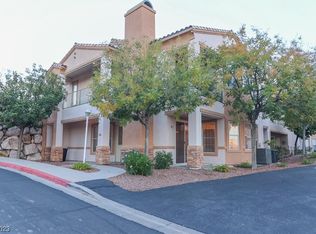 237 Garrett Ln UNIT 4, Boulder, NV 89005