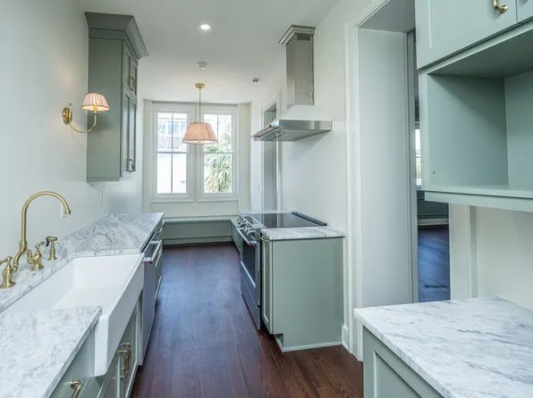 308 King St #D, Charleston, SC 29401