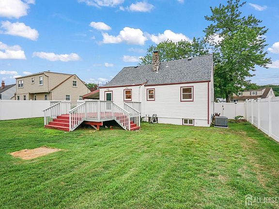 5th image of 65 Hilliard Rd