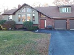 306 Beech Hill Rd, Auburn, ME 04210