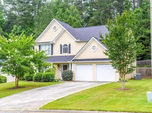 1593 Woodmore Dr SW, Marietta, GA 30008