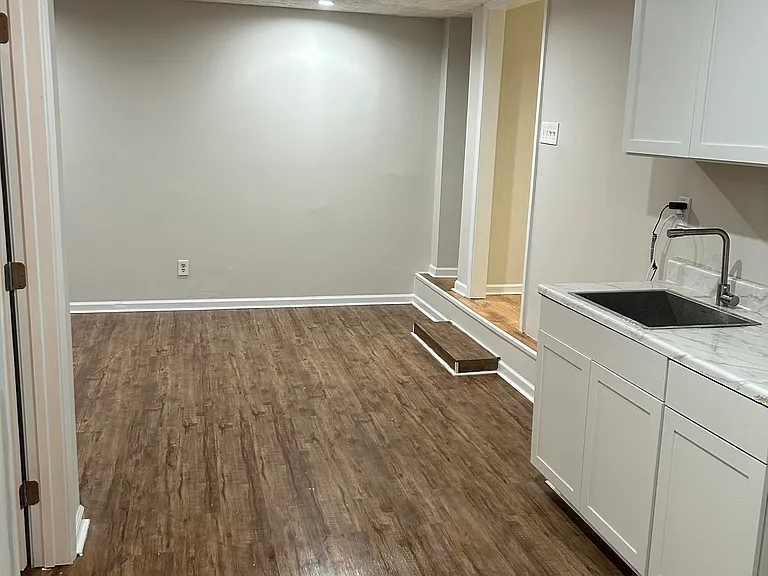 3637 Windmill Rd #2 — Photo 7