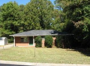 5036 Lisa Ct, Douglasville, GA 30135