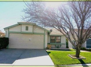 2626 Juniper Dr, Palmdale, CA 93550