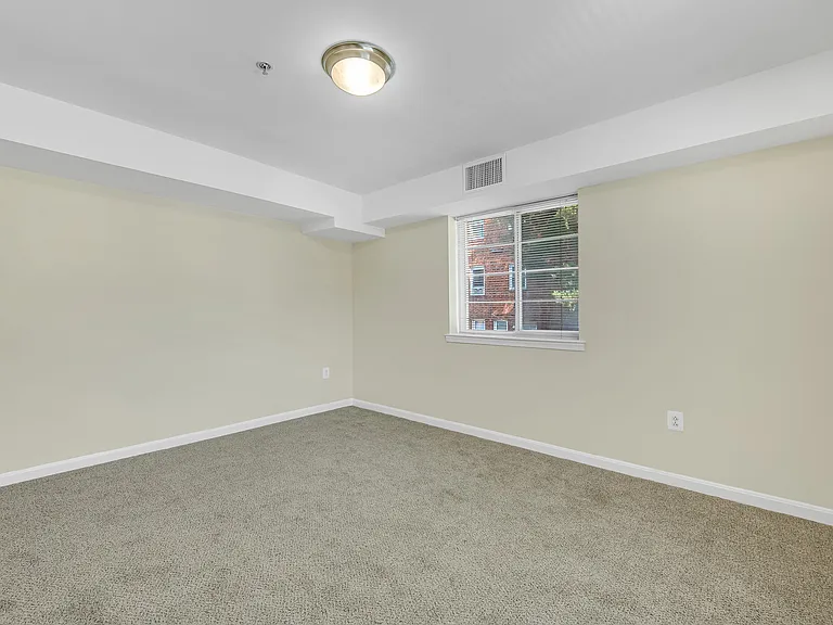 Gilbert Highlands — Photo 19