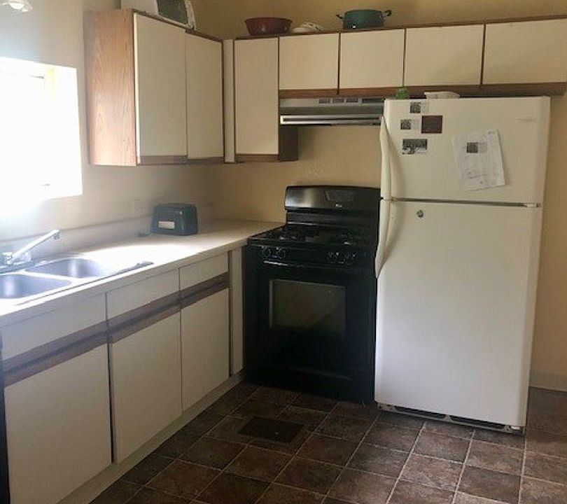 2nd image of 856 Lancaster Ave Floor 1