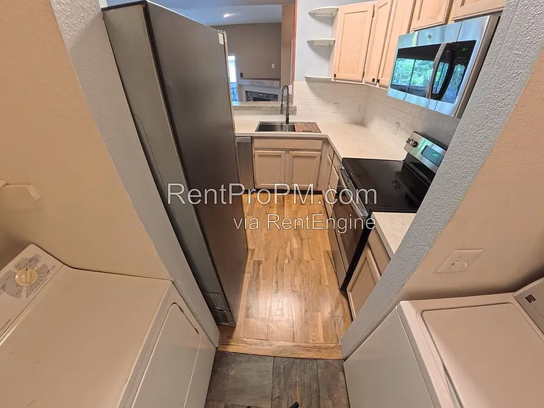 4545 Wheaton Dr #1-E309 — Photo 6