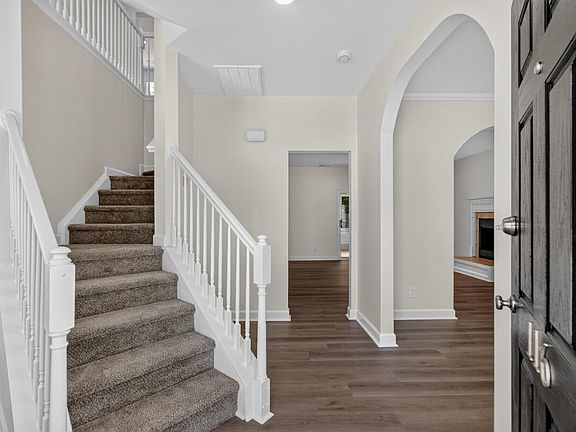 3rd image of 116 Curico Ln
