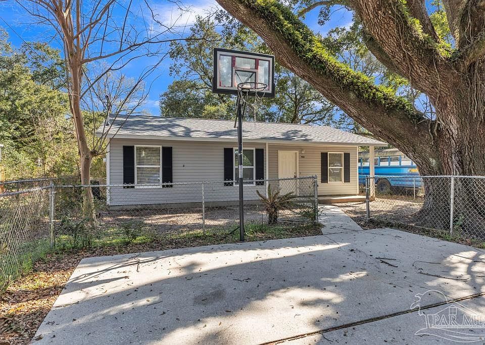1st image of 7908 Atilla Ave