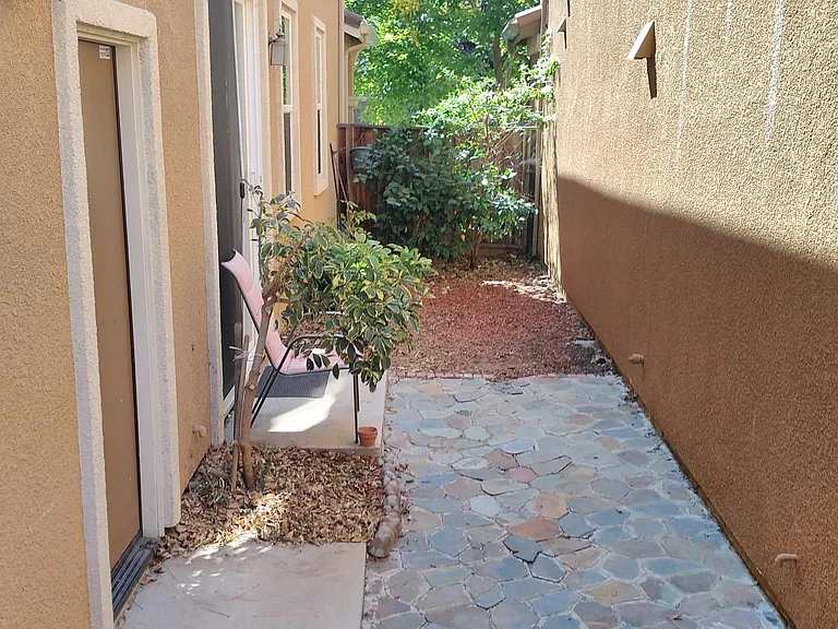 5254 Moonlit Bay Way — Photo 38