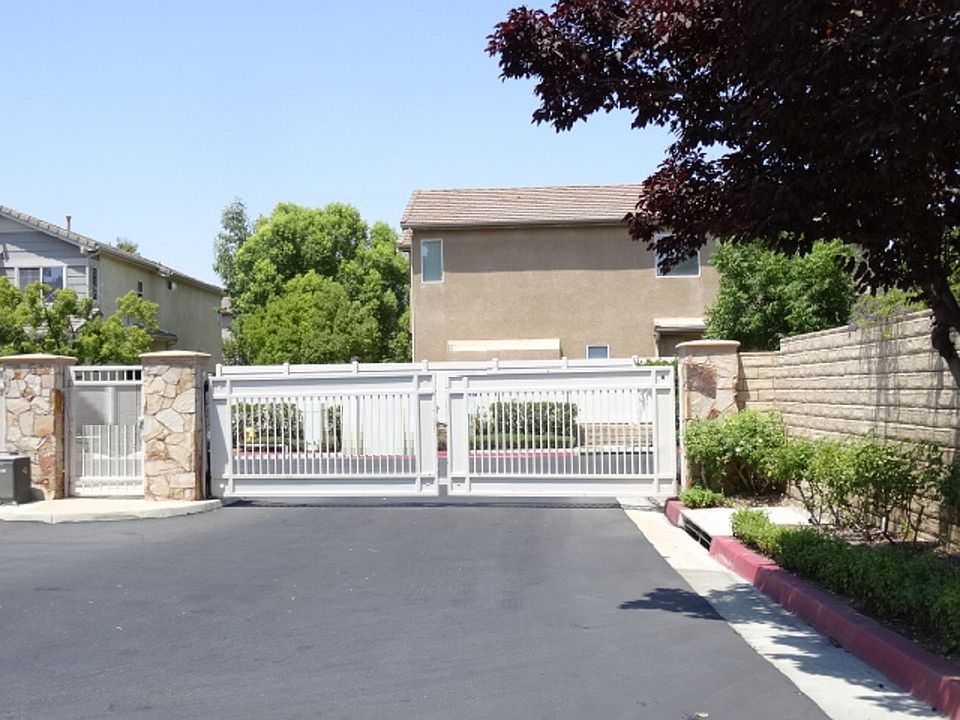 2nd image of 27137 Marisa Dr
