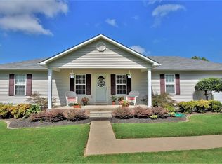 32 Lon Lett Rd, Humboldt, TN 38343