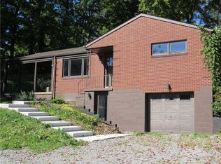 1350 Freeport Rd, Mars, PA 16046