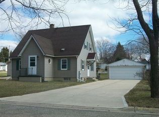 2012 9th Ave, Monroe, WI 53566