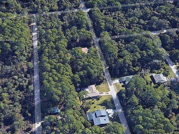 2nd image of 17469 Quentin Ave