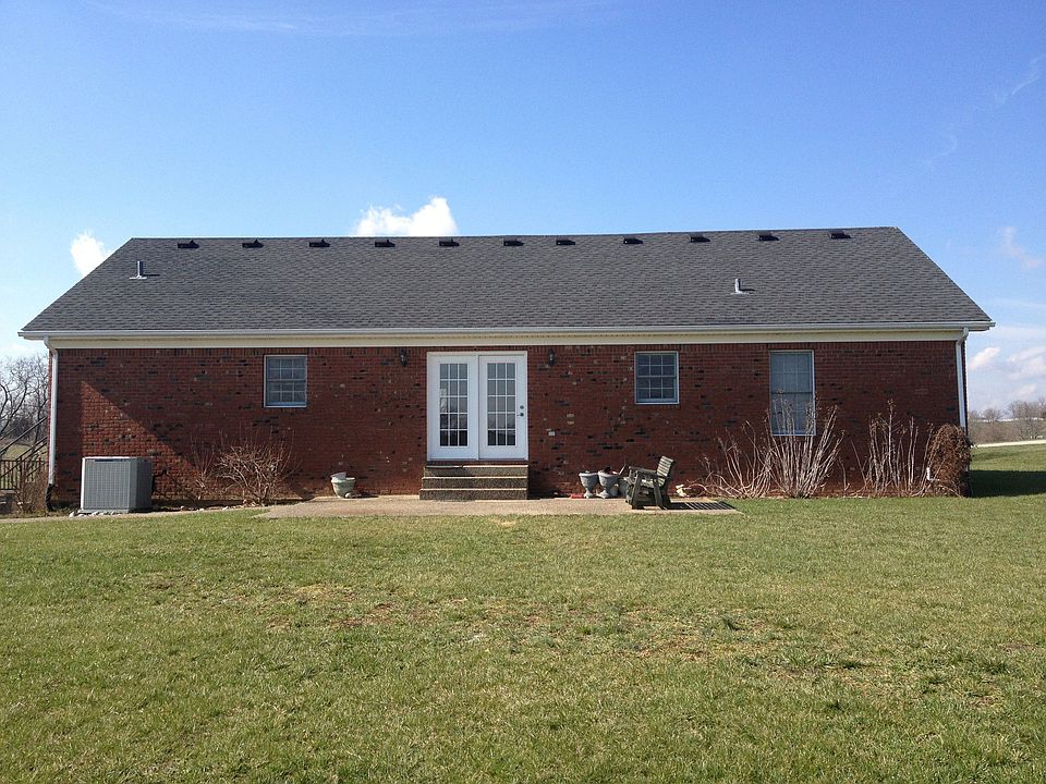 2nd image of 61 Curtis Way