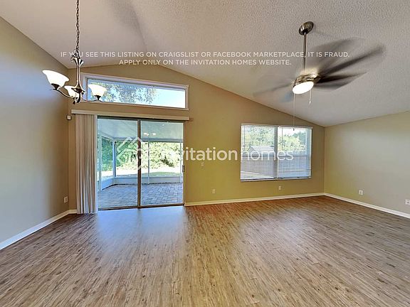 5th image of 1060 Rock Springs Dr