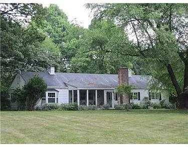 390 McKinney Rd photo 1