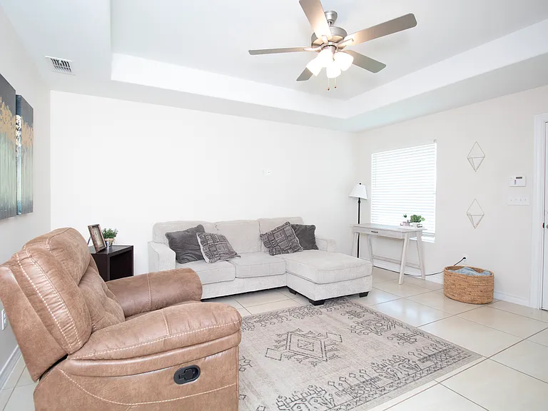5406 Encanto Dr — Photo 9