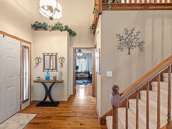 3rd image of 9302 Kimmel Ct