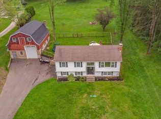 498 Loomis St, Westfield, MA 01085