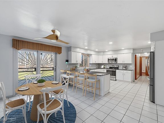 2nd image of 19649 Sagamore Rd