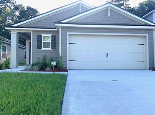 7820 Meadow Walk Ln, Jacksonville, FL 32256