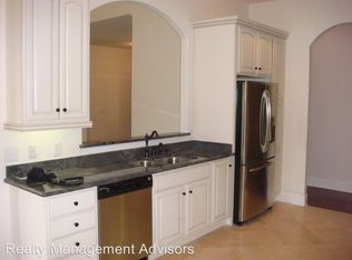 11 Catamaran Ln, Bluffton, SC 29909
