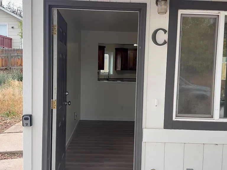 2139 E Hancock St #C — Photo 16