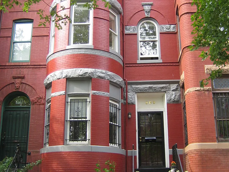 S St NW — Photo 1