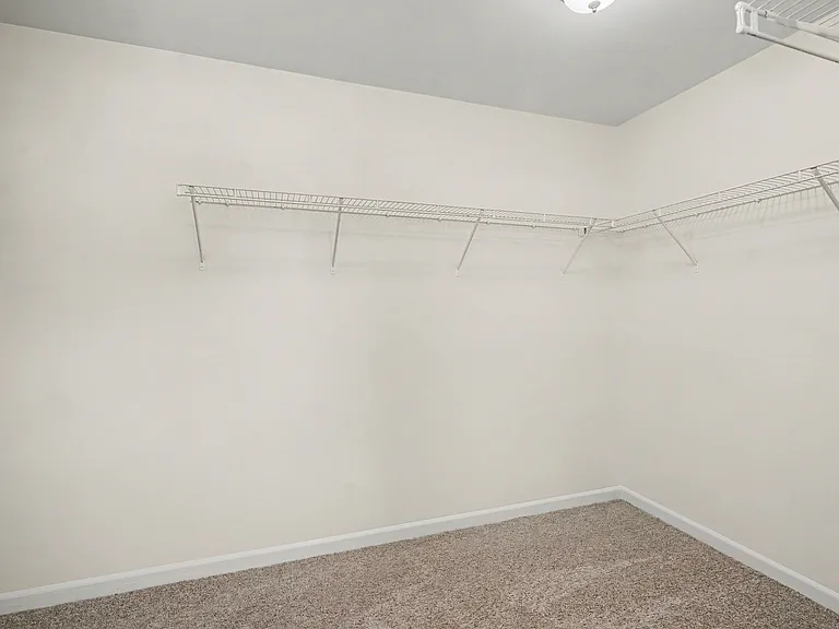 201 Buckboard Ln — Photo 16
