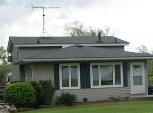 8690 N Eston Rd, Clarkston, MI 48348