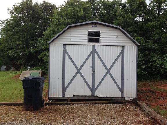 shed next to house