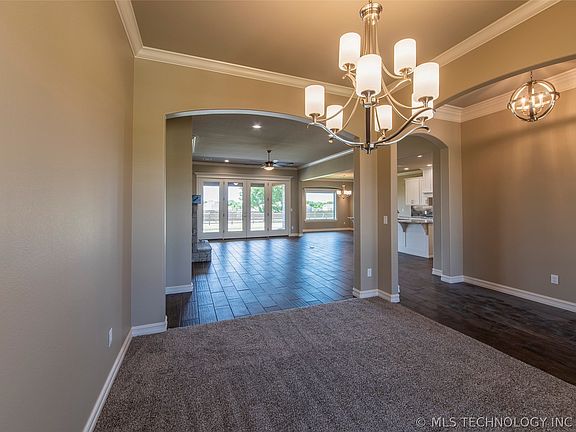 4th image of 9022 N 65th East Pl